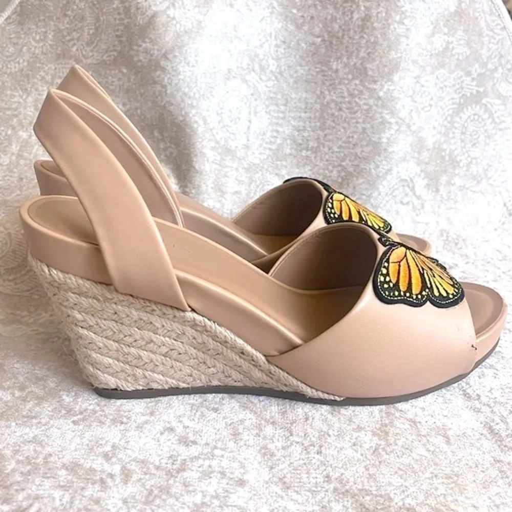 Brand New Aerosole Custom Butterfly Nude Beige Wedge Espadrille Heeled Sandals